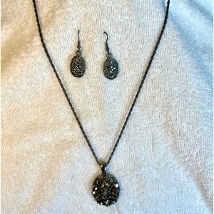 Black, scroll, elegant necklace, and earring set